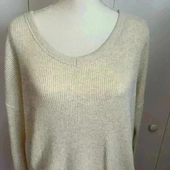 Arie long sleeve waffle sweater top - Picture 2 of 9